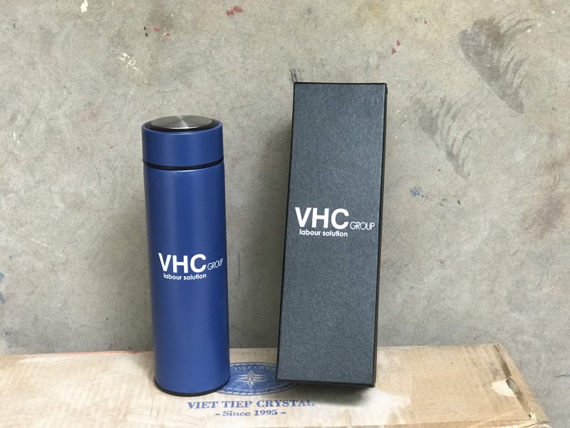 BGN-khong-hien-thi-mau-xanh-bien-500ml (3) BGN-khong-hien-thi-mau-xanh-bien-500ml (3)