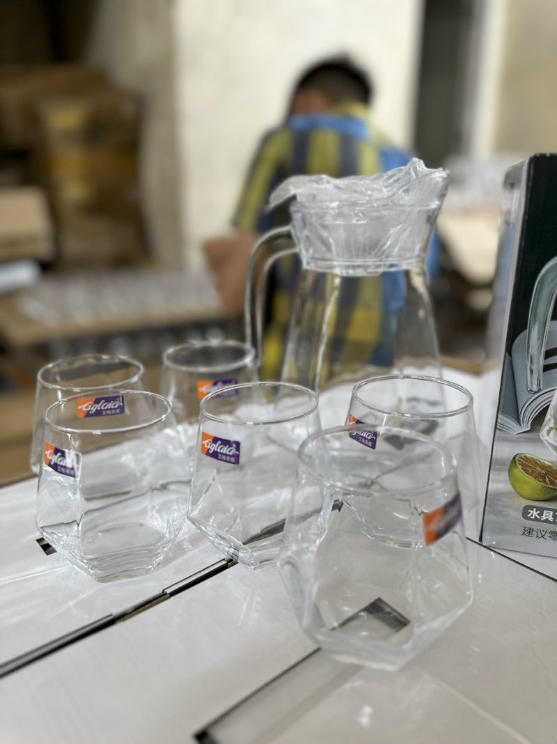 Bộ bình + 6 cốc thủy tinh AGLAIA 1 (1) Bo-binh-6-coc-thuy-tinh-AGLAIA-1-1