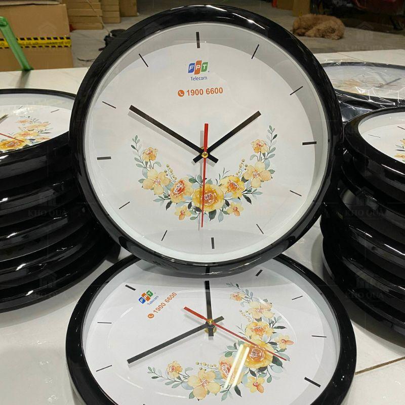Đồng hồ treo tường tròn 30cm sơn màu HD303 - số in (4) Dong-ho-treo-tuong-tron-30cm-son-mau-HD303-so-in-4