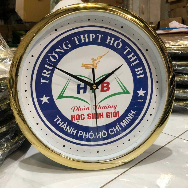 Đồng hồ treo tường tròn 30cm xi vàng HD303 - số in (2) Dong-ho-treo-tuong-tron-30cm-xi-vang-HD303-so-in-2