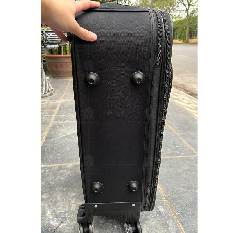 vali size 28 (6) vali size 28 (6)