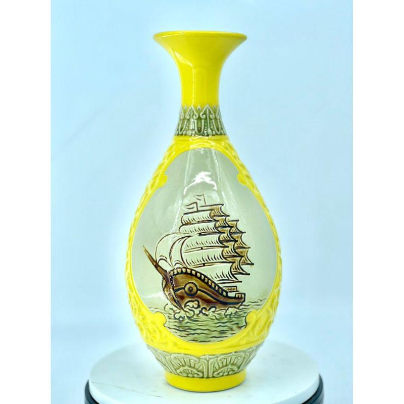 Ty ba thuyen -sen (3)