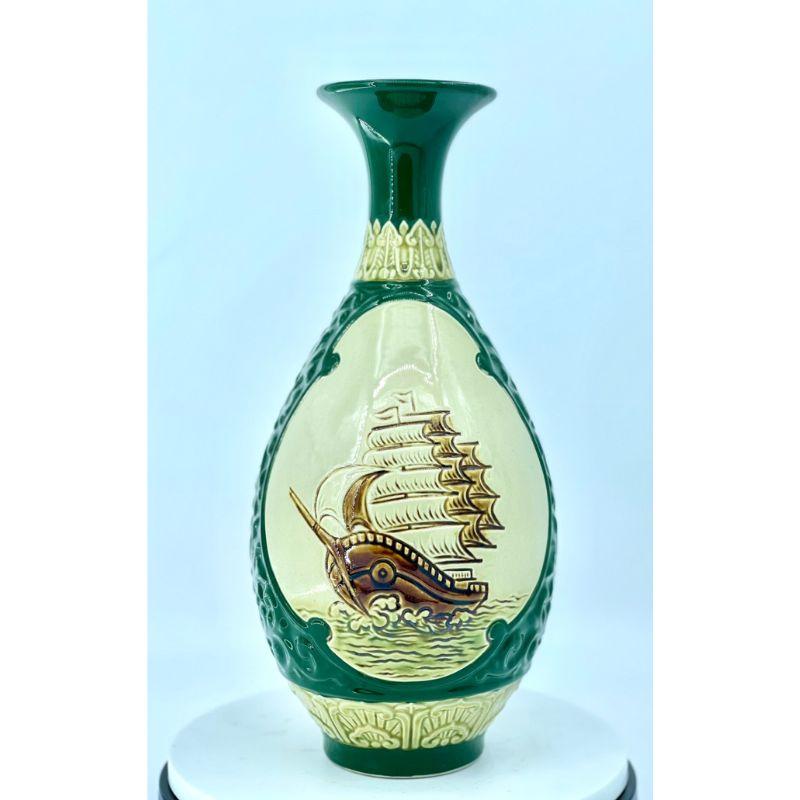 Ty ba thuyen -sen (6)