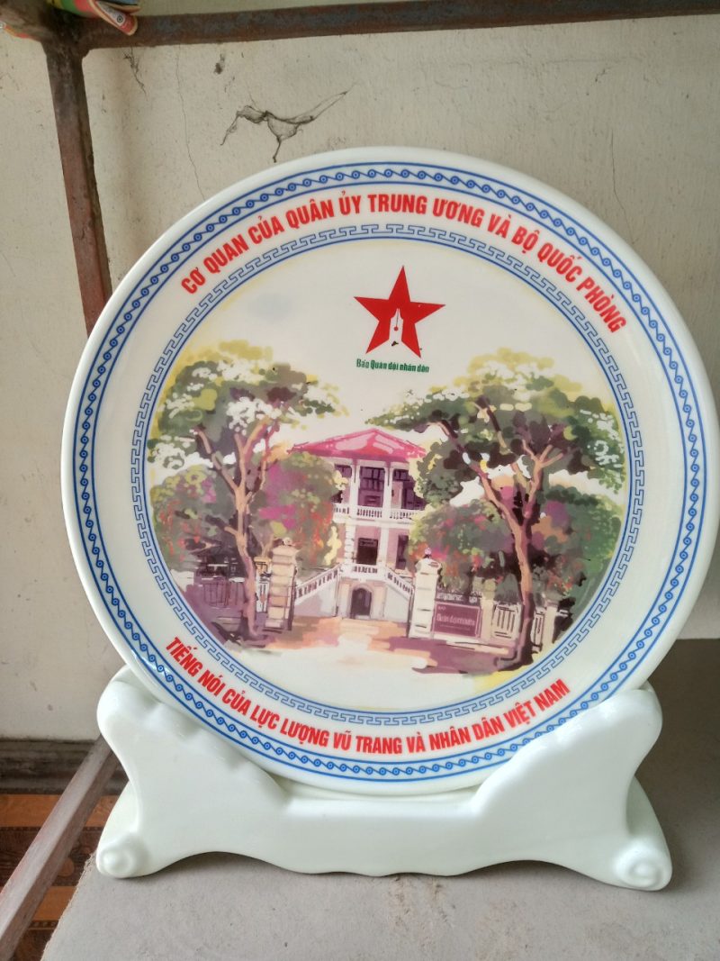 dia_bieu_trung (2) dia_bieu_trung (2)