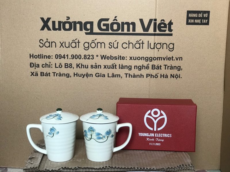 bo-2-coc-su-bat-trang-coc--lipton-men-kem-ve-sen-xanh-co-nap