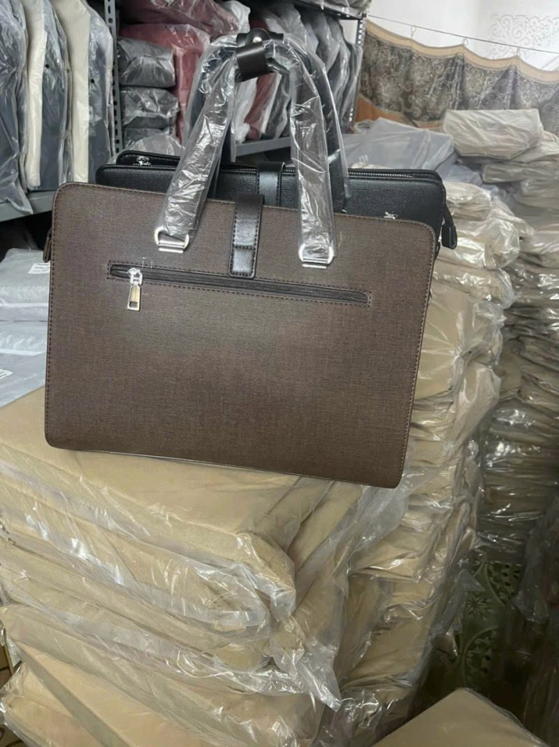 z4875399910130_22962bfa0b531a5c0ea347d14ec16383