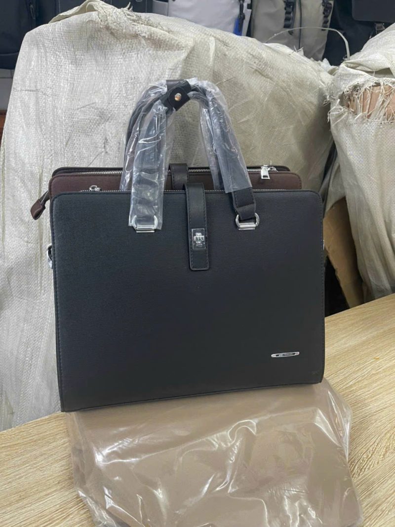 z4875399931353_241dec5e12419fa9b060339043dfc64b