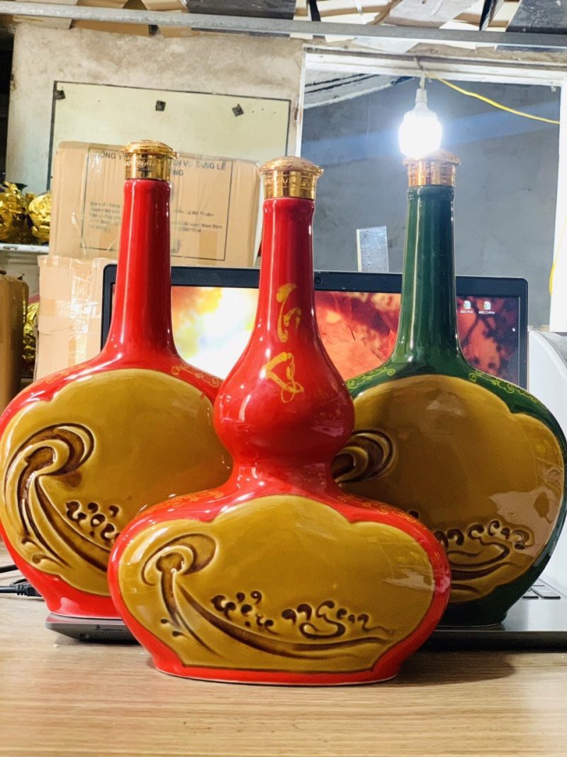 chai-ruou(7) chai-ruou(7)