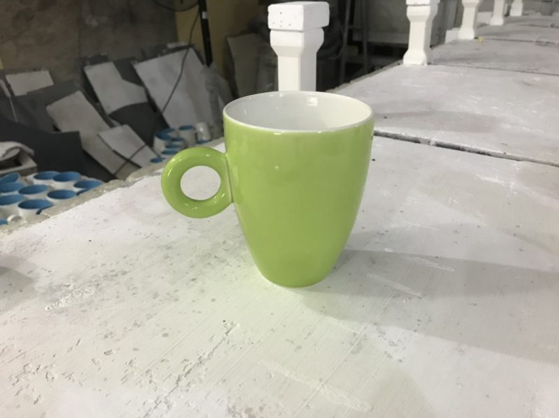 coc-su-mau-bat-trang-quai-tron-mau-bong