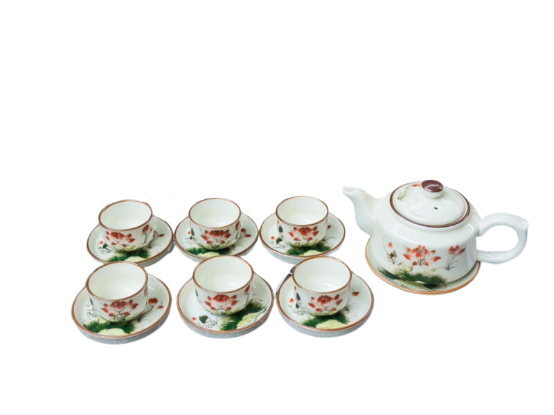 Bộ trà vẽ tay sen đỏ vai vuông men kem Bộ trà vẽ tay sen đỏ vai vuông men kem