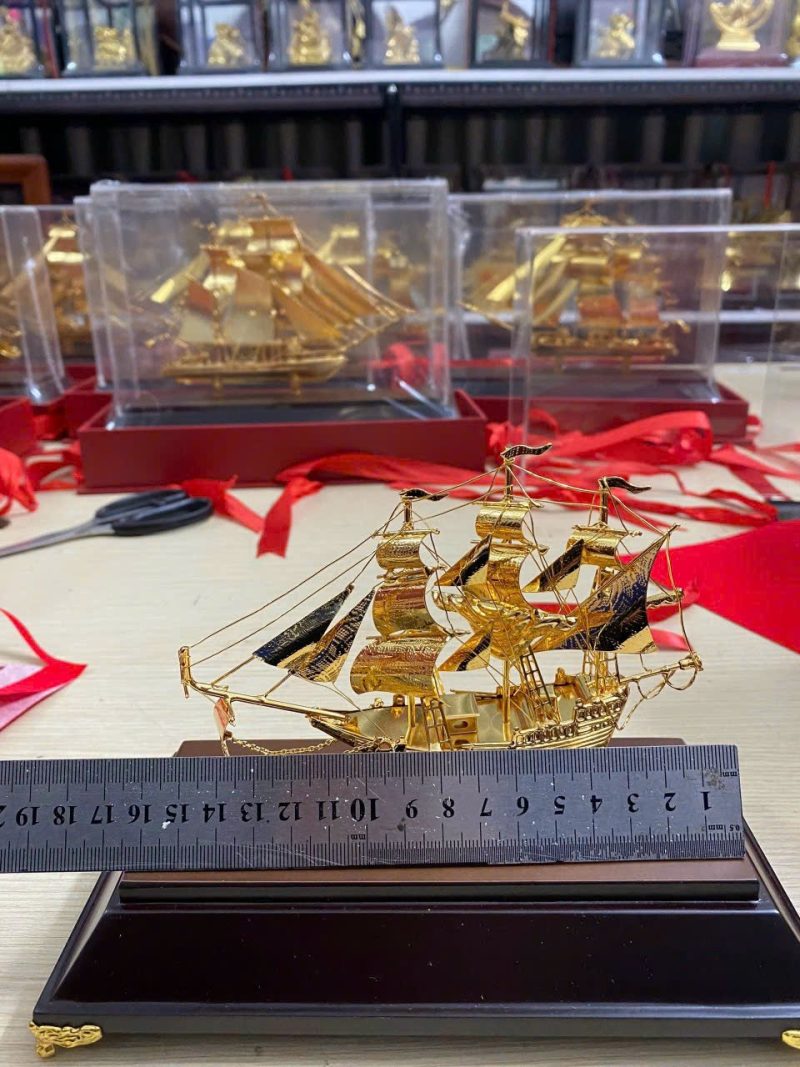 thuyen thuan buom xuoi gio (4)