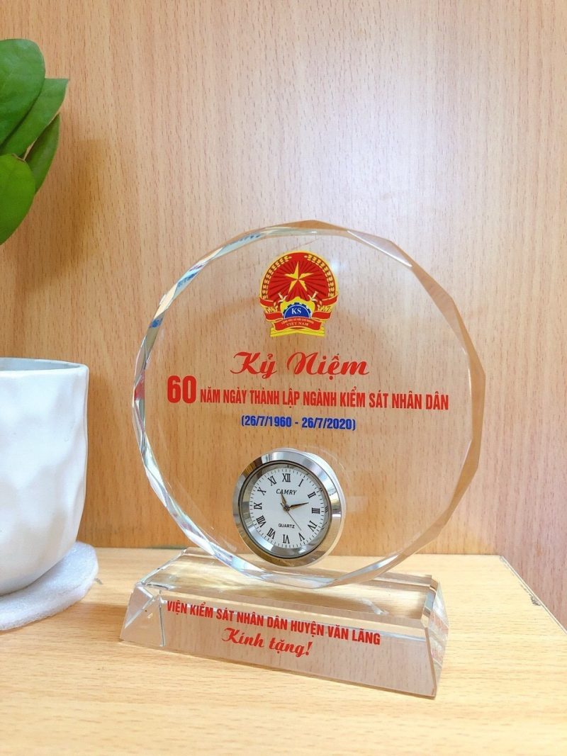 bieu-trung-pha-le-mat-troi-phi-12-co-dong-ho(1) bieu-trung-pha-le-mat-troi-phi-12-co-dong-ho(1)