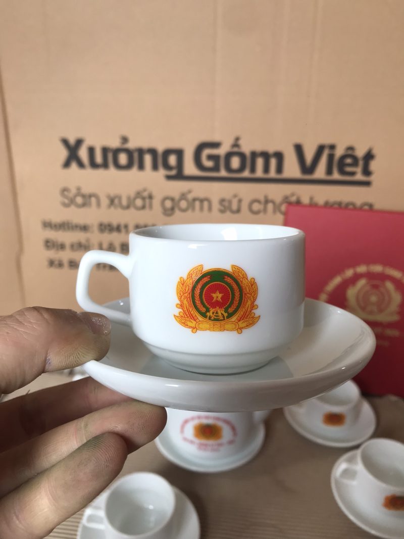 z5334622534134_95025d28702e3b48cec92ebffa08a589