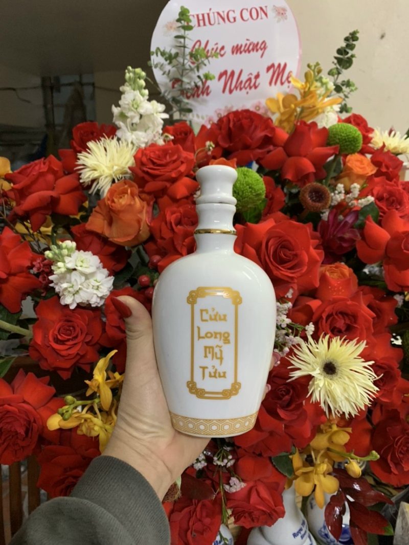 z5350106788824_5c4e67ad94d5b68582f18a3ce1e3adea