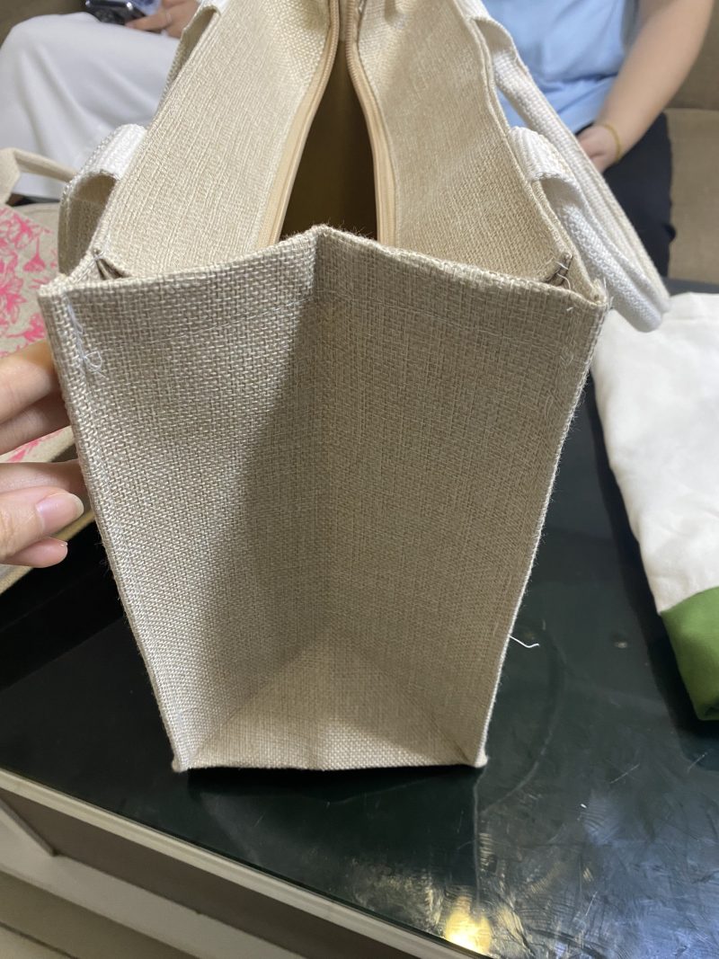 z5352676024478_d8b2f5f617d96541380789d32ad8f539