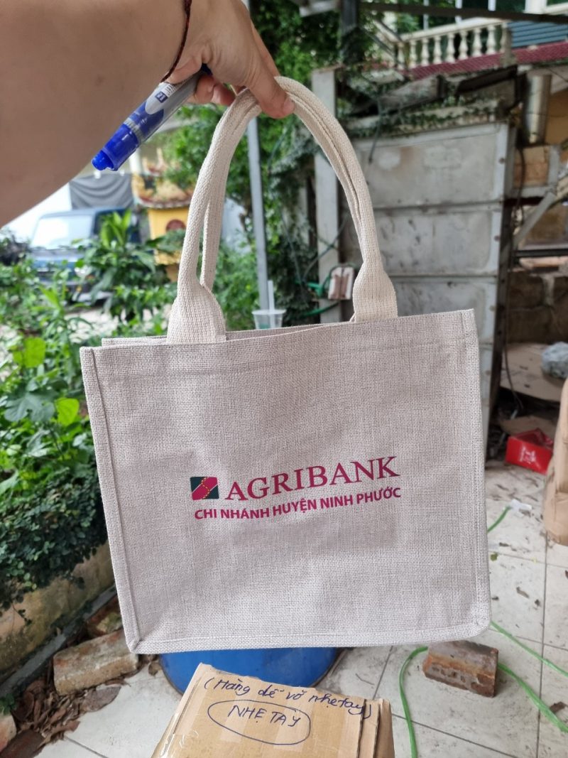 z5402061870779_7d57b1e3b7a00eb10bb36532e3bf5ee2