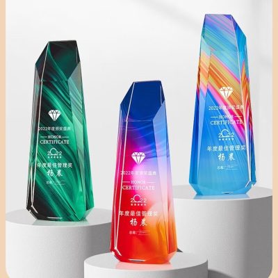 Cúp biểu trưng pha lê Metamax nguyên khối