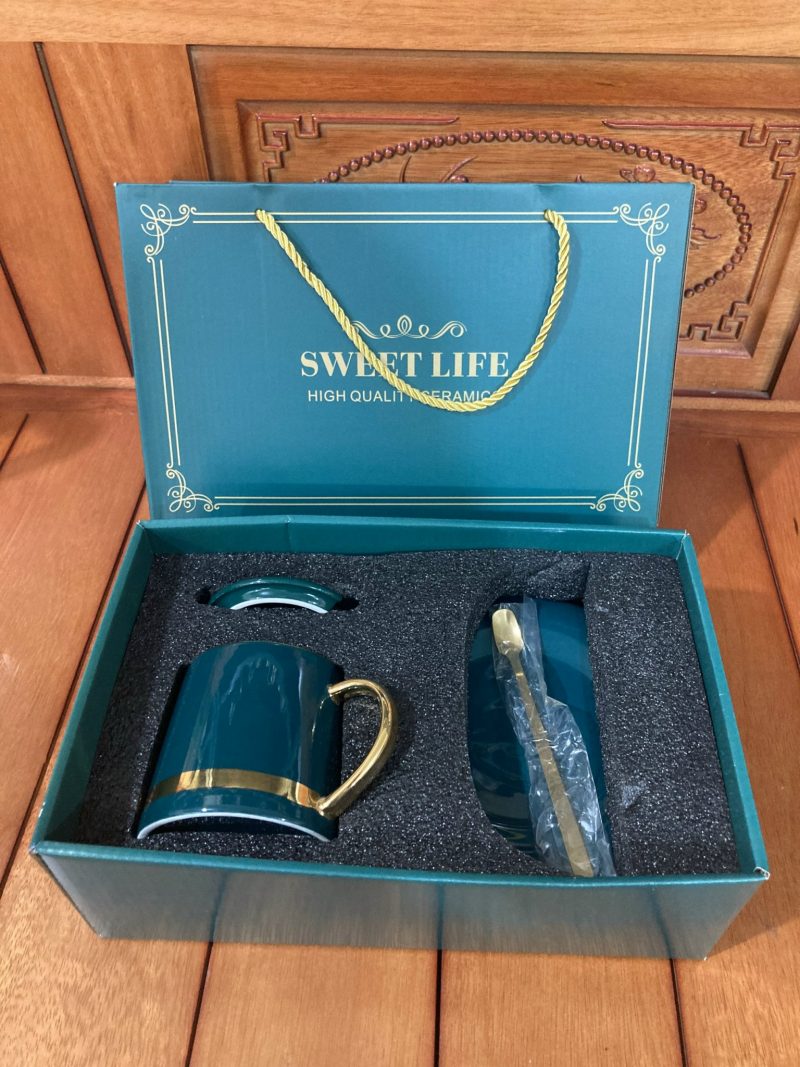 z5531720928114_cdf18308c0279506e4bb559fe0d85809