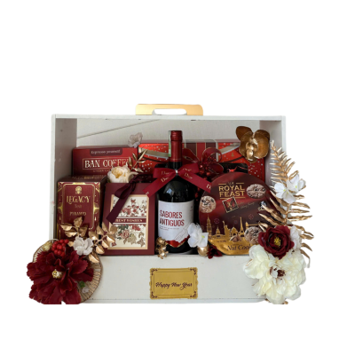 Hộp quà tết 2025 - Set vali đỏ