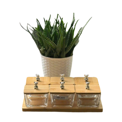 Bộ 6 hũ mứt thủy tinh vuông nắp gỗ MG 602 – kèm khay gỗ