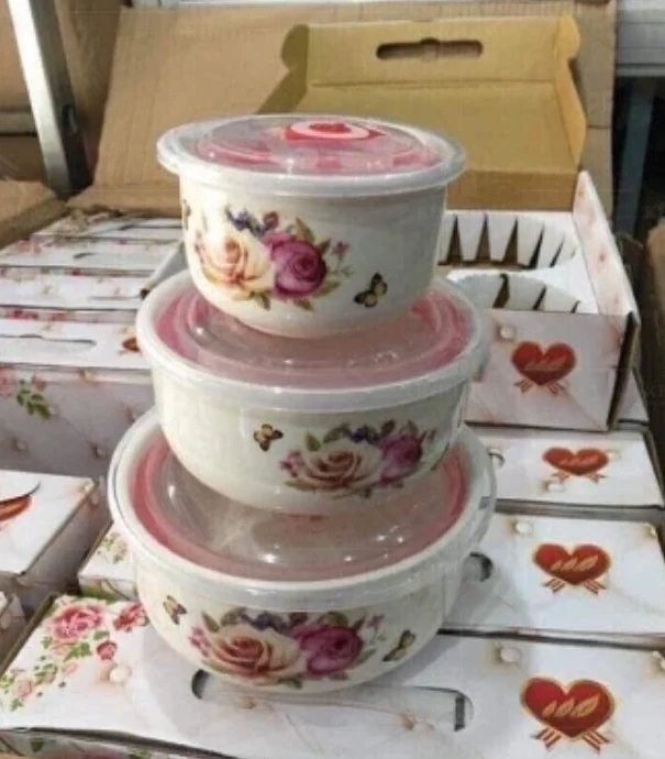 Ba thố sứ hoa hồng có nắp và hộp ngoài