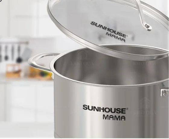 Cận nắp nhấc khỏi miệng nồi và quai bên của mẫu Sunhouse Mama SHG502