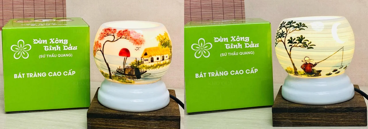 Các họa tiết phong cảnh và chữ trên đèn tròn trong gallery