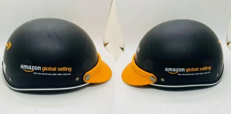 Hai góc mẫu mũ đen có vành vàng và chữ amazon global selling