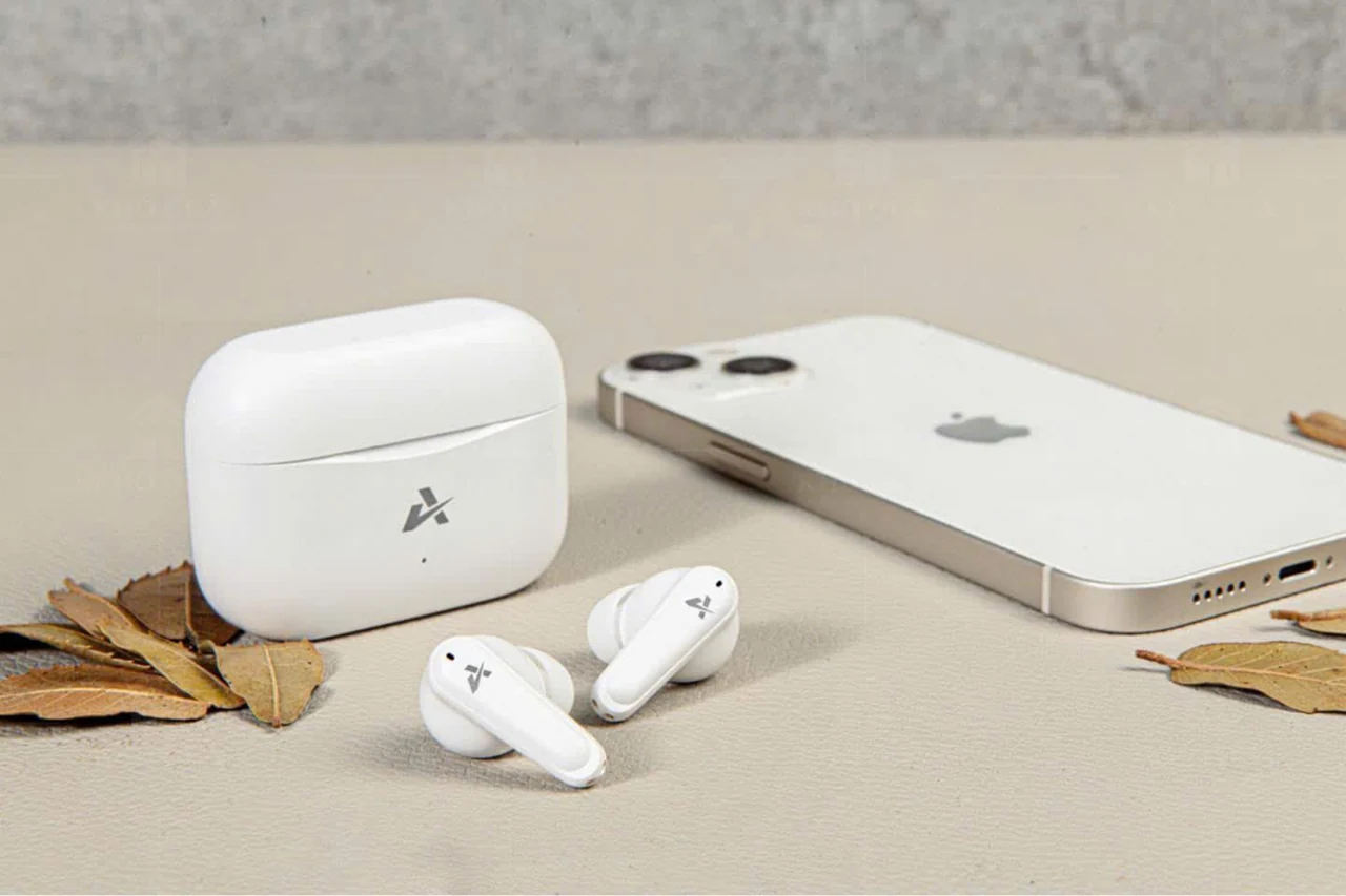 Ảnh gallery Avbuds C200 có hộp đóng hai tai rời và điện thoại