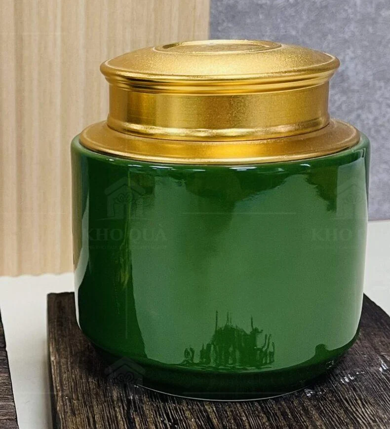 Góc cận mặt xanh ít họa tiết cùng cổ nắp trong gallery 43627